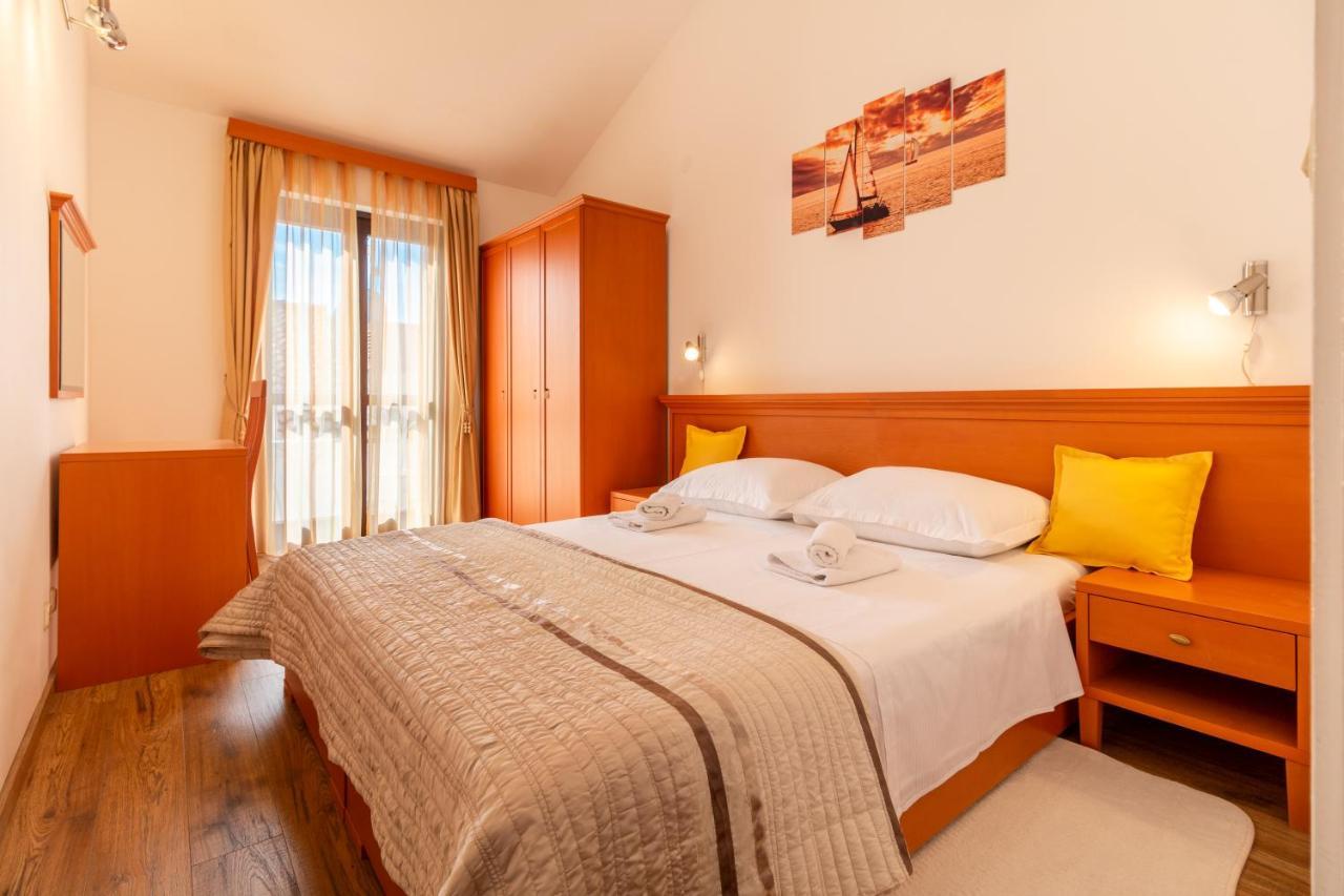 Sunny Beach Apartment Lavica Podstrana Bagian luar foto