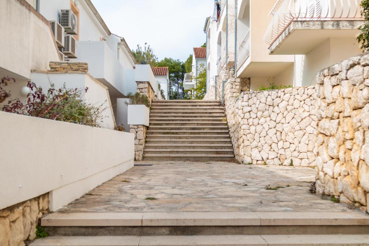Sunny Beach Apartment Lavica Podstrana Bagian luar foto
