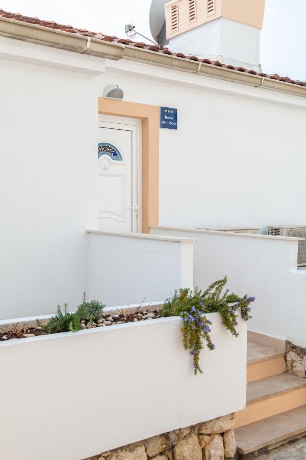 Sunny Beach Apartment Lavica Podstrana Bagian luar foto