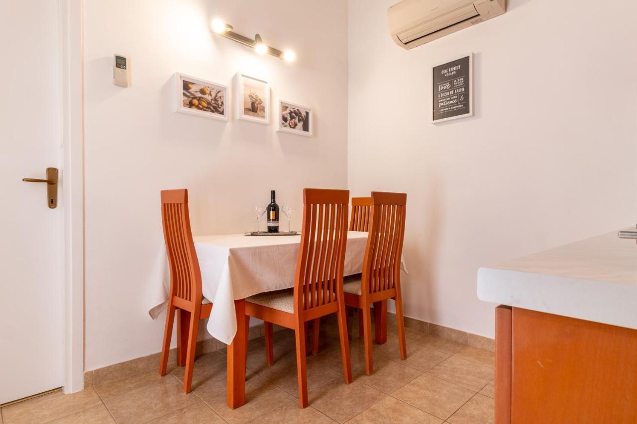 Sunny Beach Apartment Lavica Podstrana Bagian luar foto